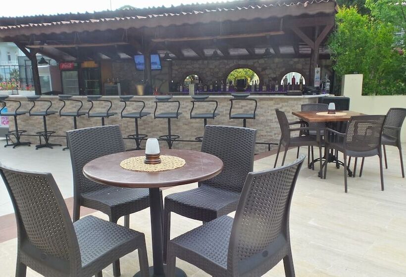 בית מלון כפרי Unlu