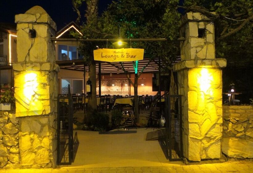 בית מלון כפרי Unlu