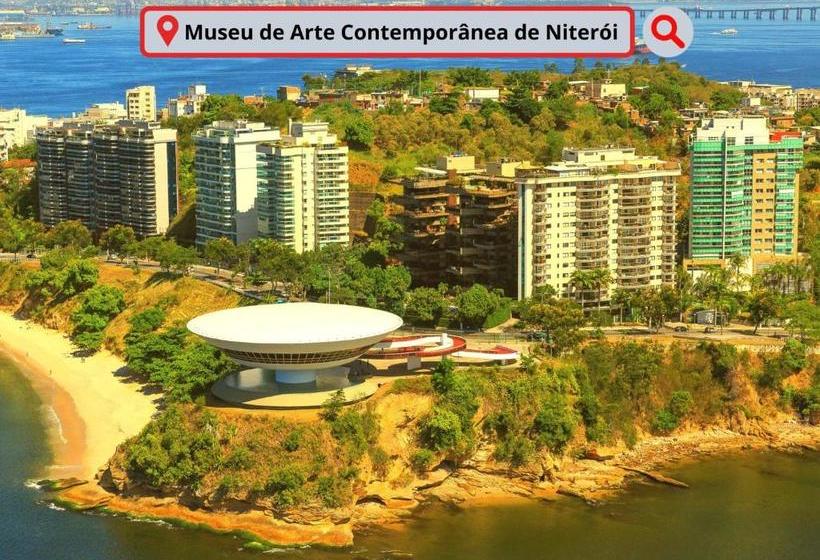 Viareggio Hotel   Niteroi