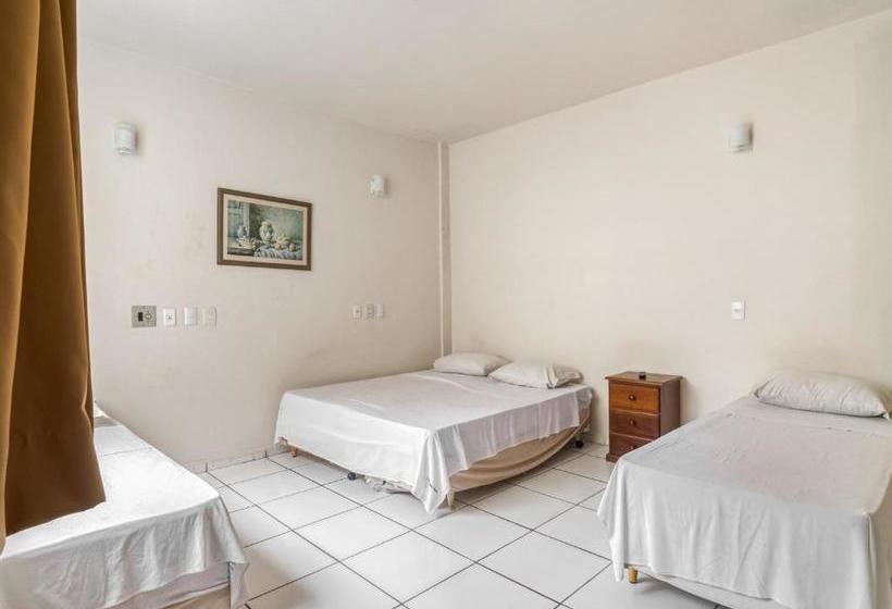 Viareggio Hotel   Niteroi