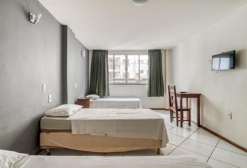 Viareggio Hotel   Niteroi