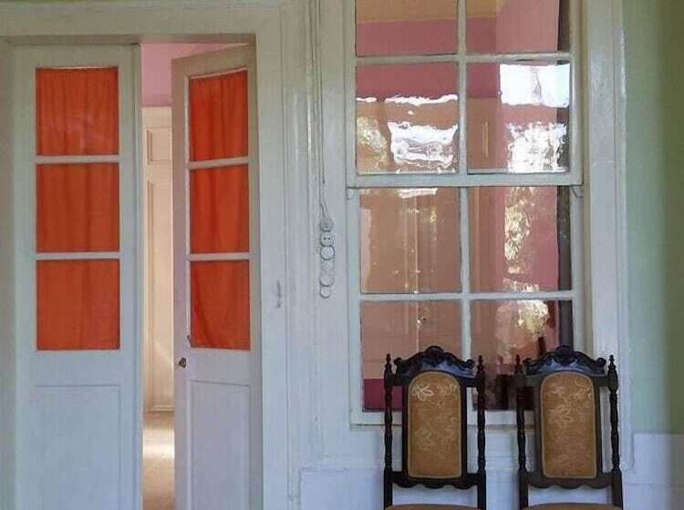 Lotus Garden Hostel Izmir