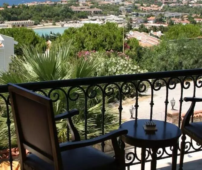 Pasha Port Hotel & Restaurant