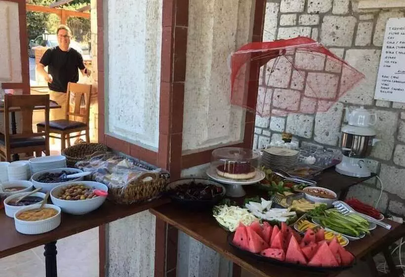 Pasha Port Hotel & Restaurant
