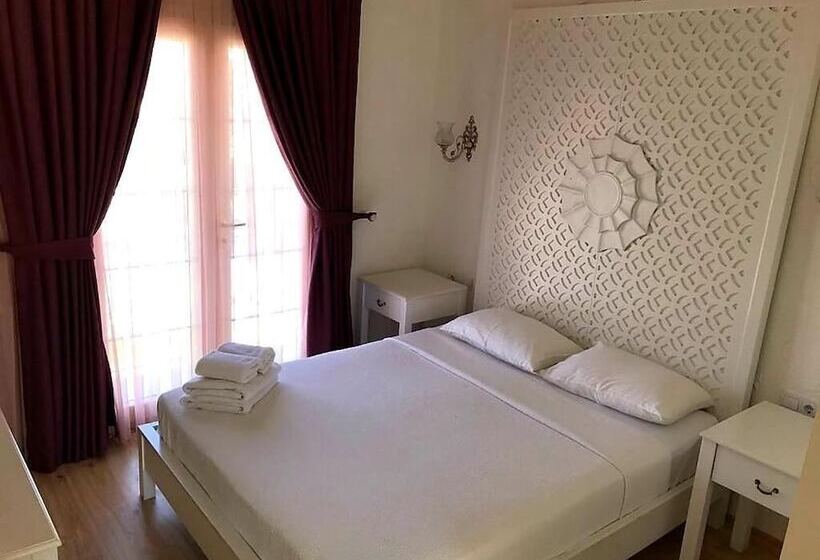 Bed and Breakfast Alacati Alaris