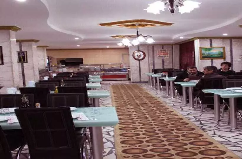 تختخواب و صبحانه Buyuk Gecit Otel