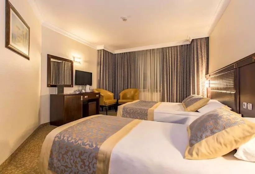 Grand Saatcioglu Otel