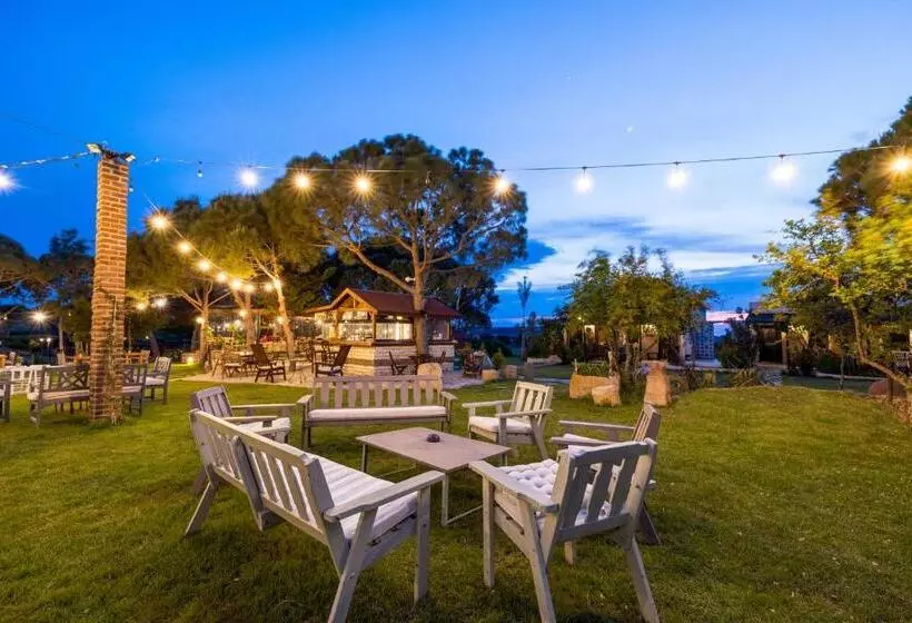 هتل Aral Tatil Ciftligi