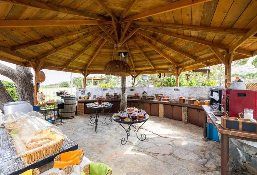 هتل Aral Tatil Ciftligi