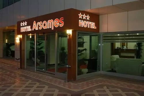 ホテル Arsames