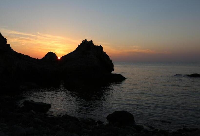 فندق Assortie La Villa