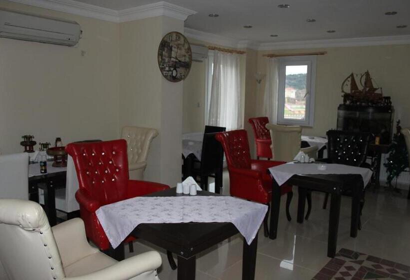 فندق Assortie La Villa