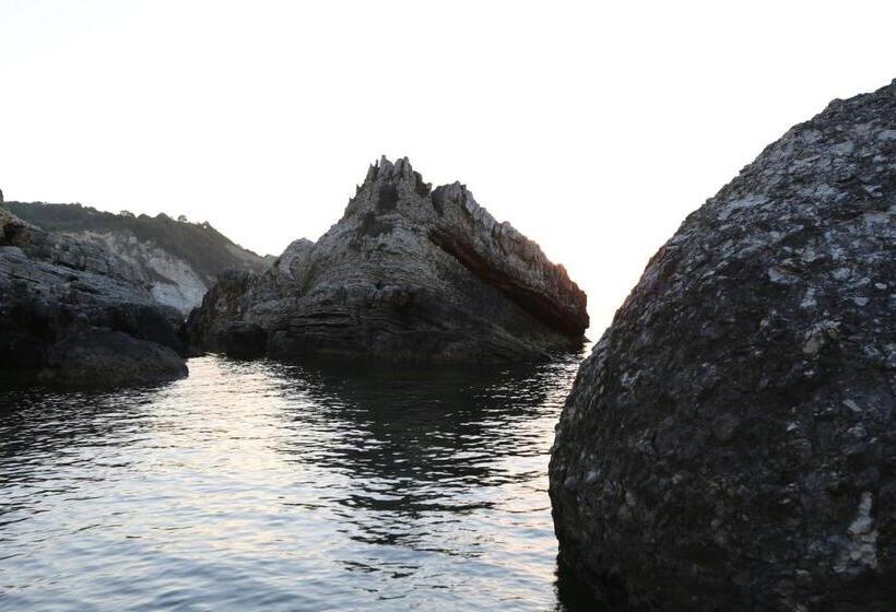 فندق Assortie La Villa