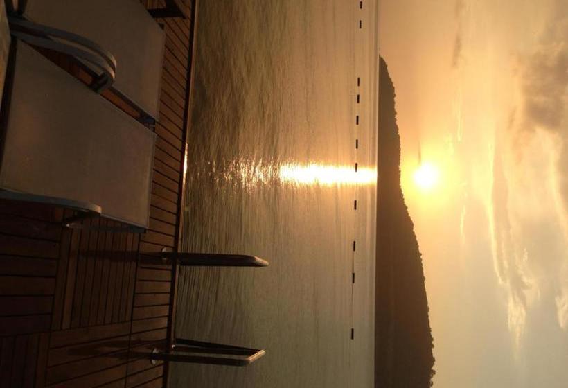 בית מלון כפרי Casablanca Antik