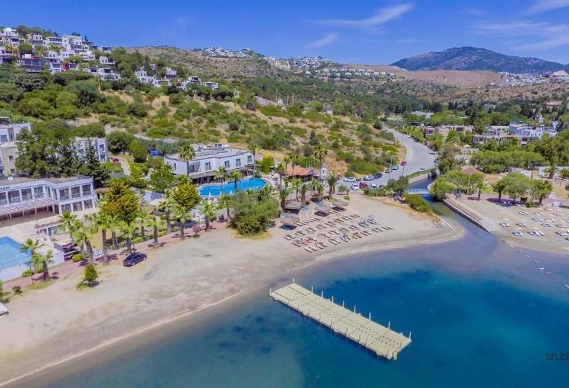 فندق Costa 3s Beach