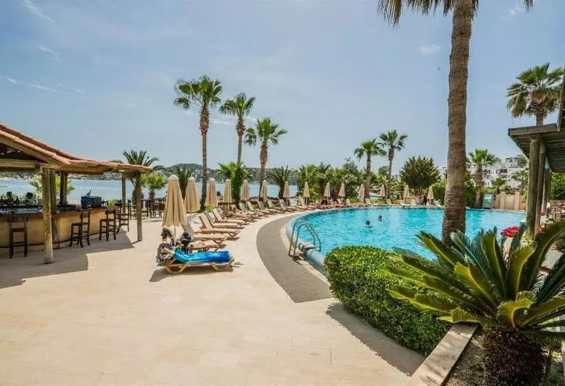 Hotelli Costa 3s Beach