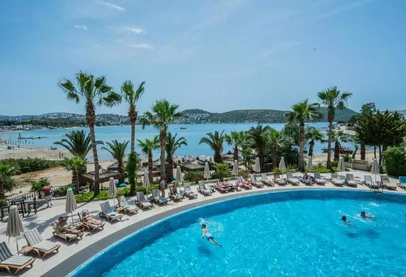 Hotelli Costa 3s Beach