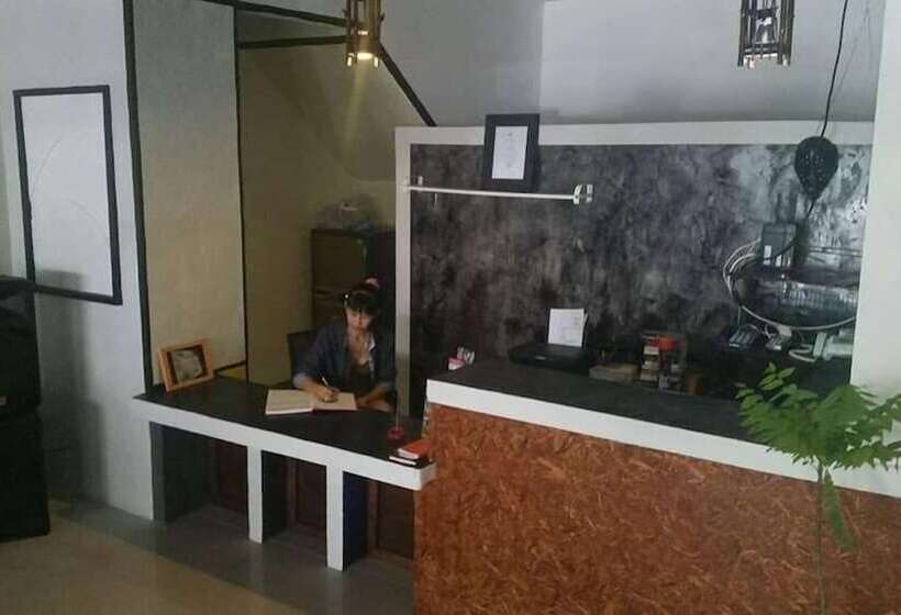 هاستل Jellybean Krabi Inn