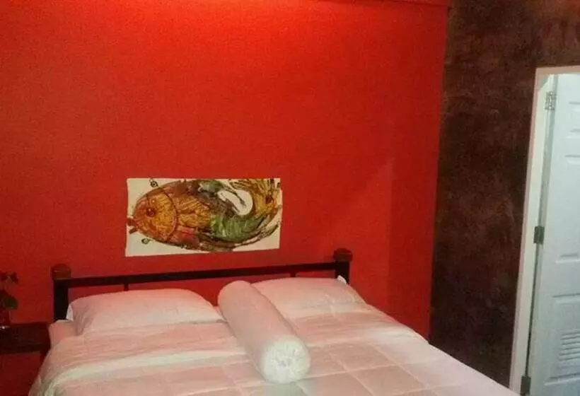 هاستل Jellybean Krabi Inn
