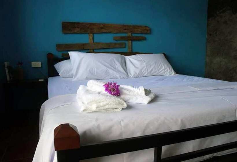 هاستل Jellybean Krabi Inn