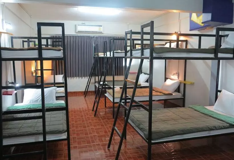 هاستل Jellybean Krabi Inn