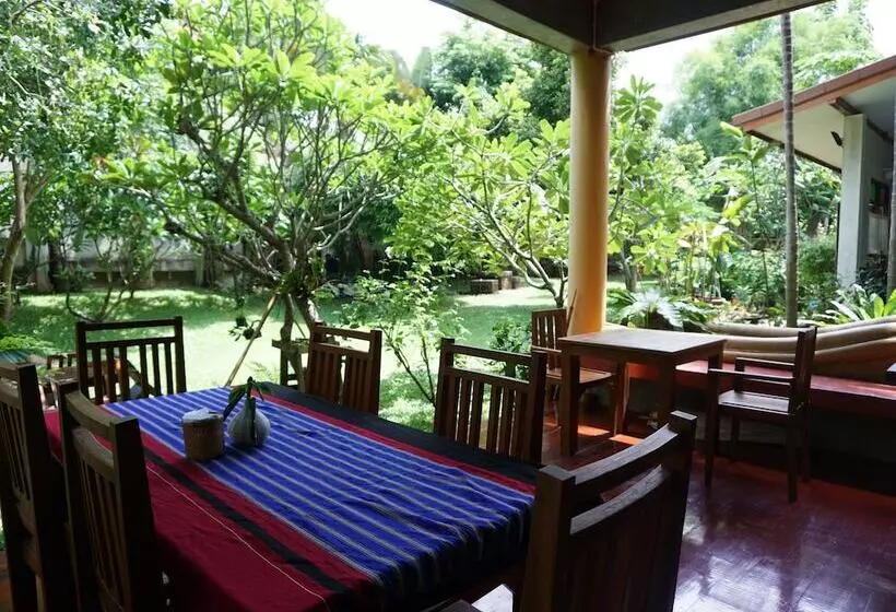 Auangkham Resort