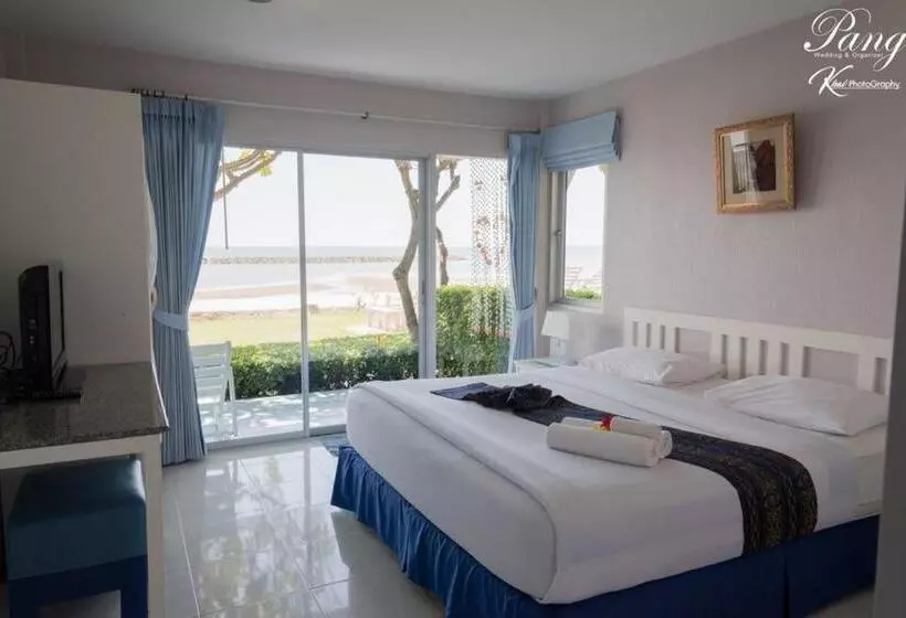 Blue Sky Resort