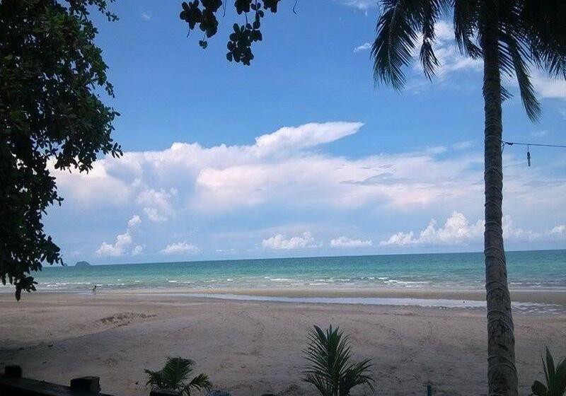 فندق Apple Beachfront Resort