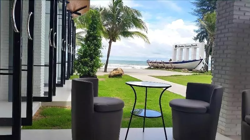 Hotelli Chaolao Tosang Beach