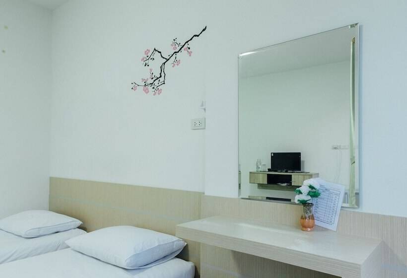 בית מלון כפרי Cheaper Room