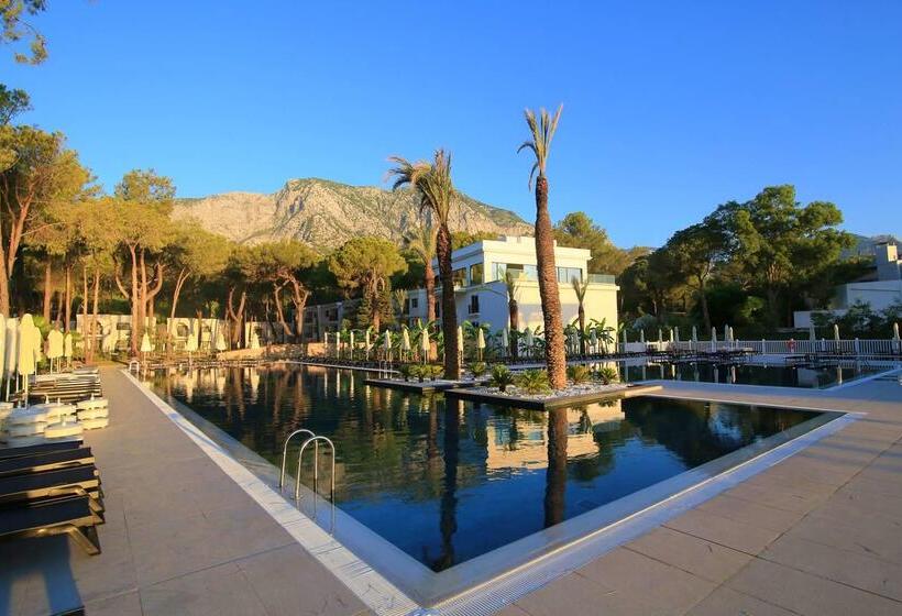 Отель Siu Collection - Ultra All Inclusive