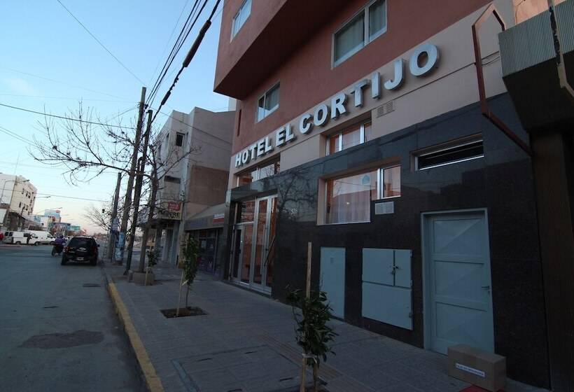 בית מלון כפרי El Cortijo