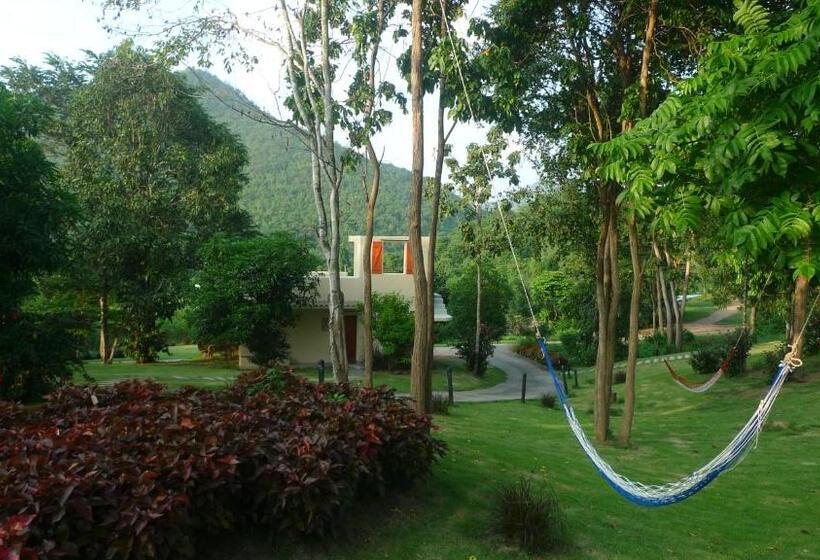 בית מלון כפרי Hi  Scene Resort