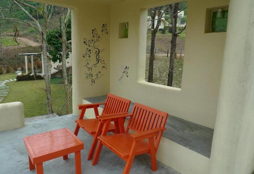 בית מלון כפרי Hi  Scene Resort