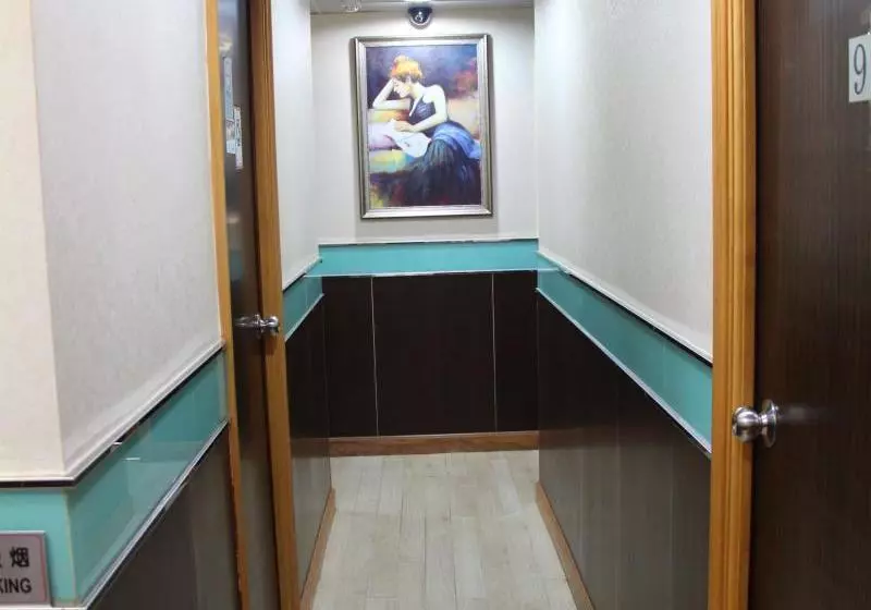 هتل Jordan Comfort Inn