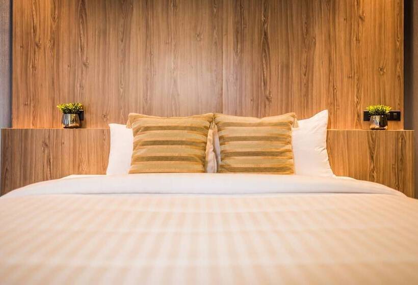 هتل Le Terrarium Bed & Sleep Chiang Rai