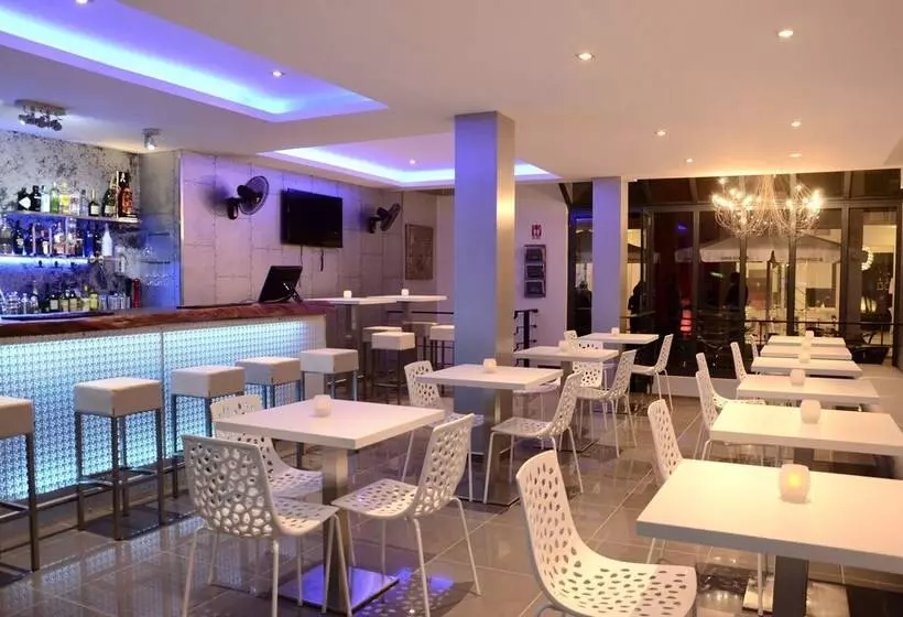 هتل Prassa 3 Boutique