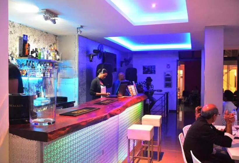 هتل Prassa 3 Boutique