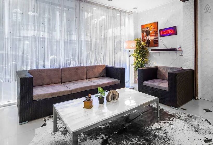 The Shades Boutique Hotel Patong Phuket