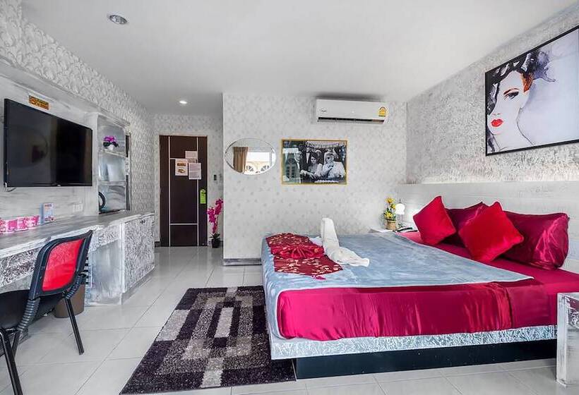 The Shades Boutique Hotel Patong Phuket