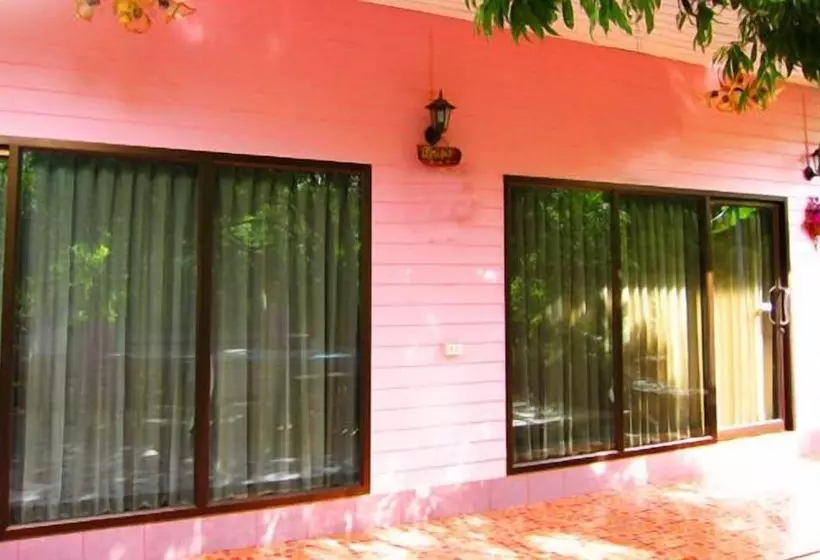 ホテル Warakorn Baansuan Amphawa