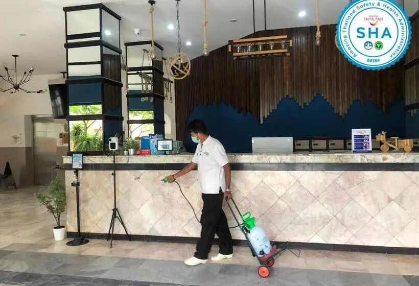 Jomtien Longstay Hotel Sha Plus Certified