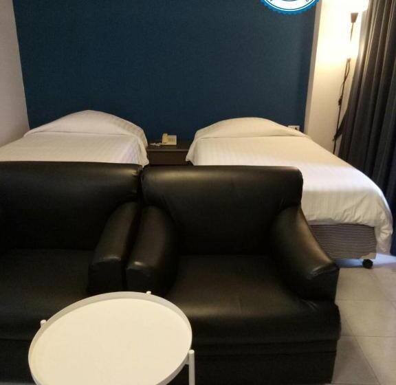 Jomtien Longstay Hotel   Sha Plus Certified