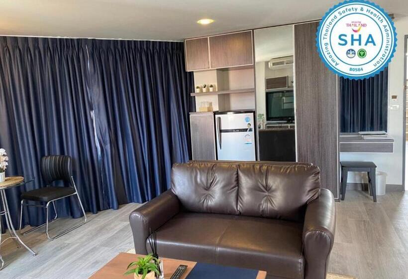 Jomtien Longstay Hotel   Sha Plus Certified