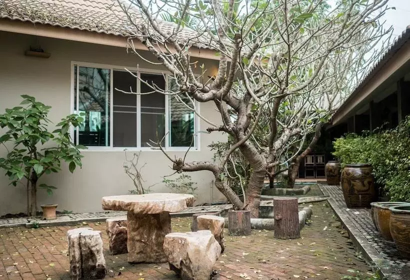 استراحتگاه Baan Sanfan Amphawa