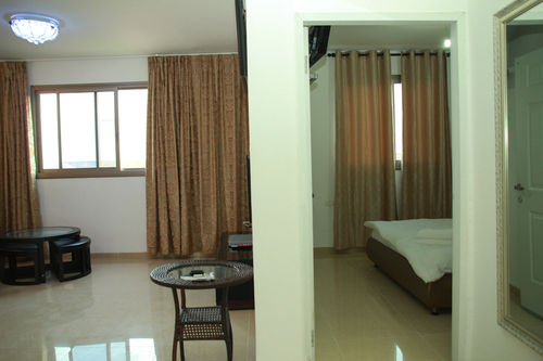 Sweet Inn  Washington Street