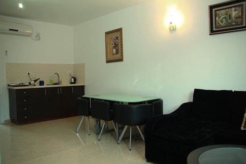 Sweet Inn  Washington Street