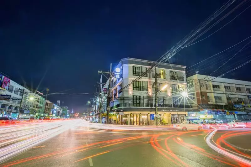هاستل Snoozz Hotel Krabi
