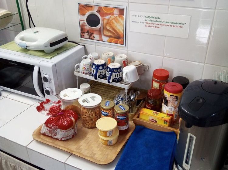 Общежитие Twin House At Tapae