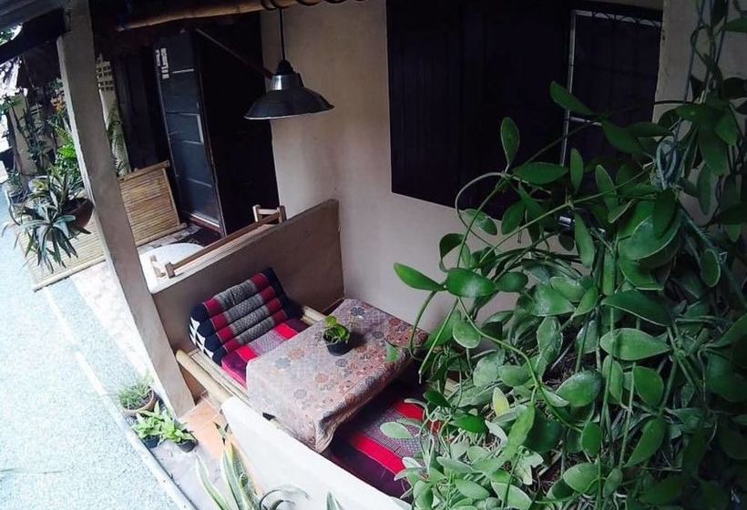 Общежитие Twin House At Tapae